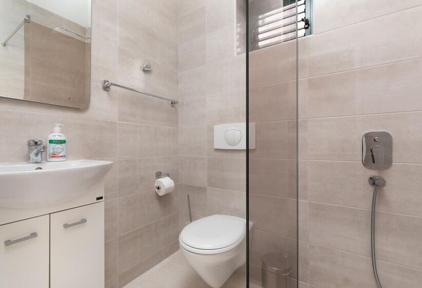 Fotos del hotel Apartments Jovan:  10