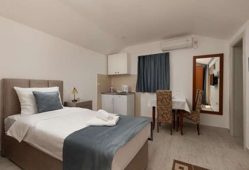 Fotos del hotel Apartments Jovan:  2