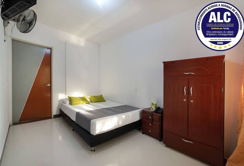 Fotos del hotel Ayenda 1234 Imperio 70:  2