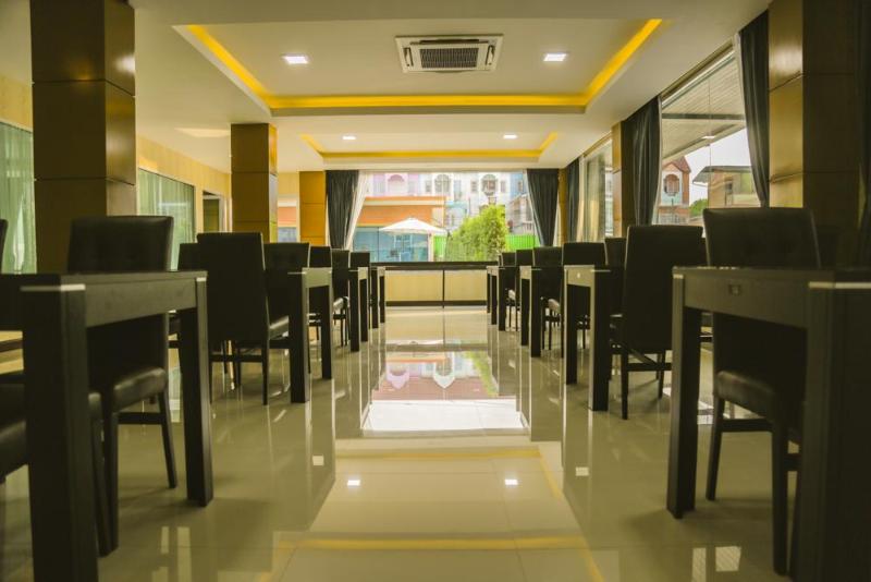 Fotos del hotel Blue Sky Residence Airport:  11