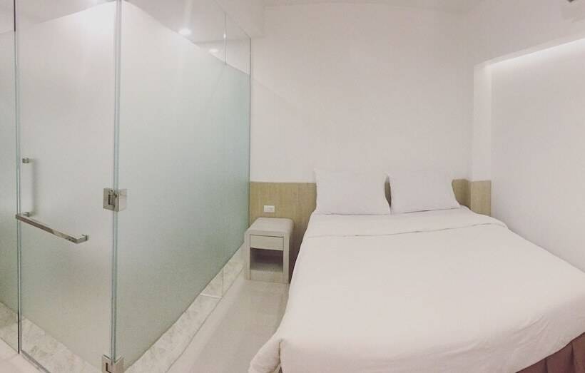 Fotos del hotel Snoozzotel:  2