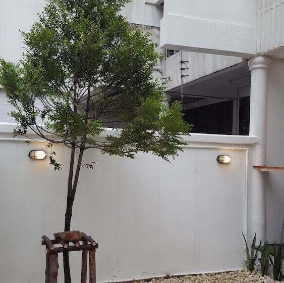 Fotos del hotel Haus Sathorn 21:  15