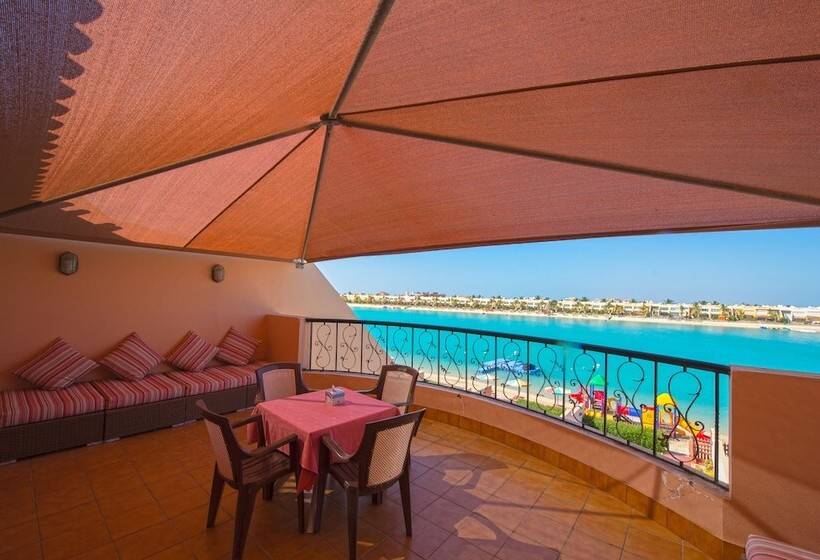 Fotos del hotel Lafontaine Rose Beach Resort:  12