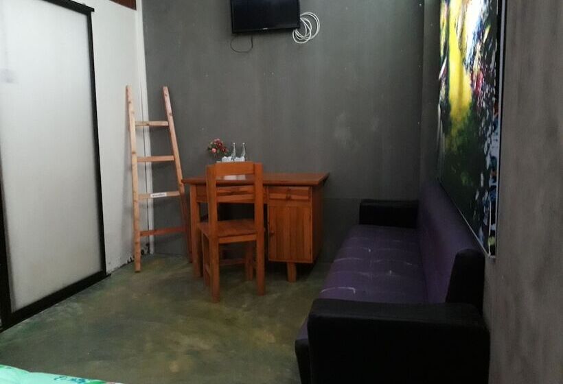 Fotos del hotel Romyen:  11