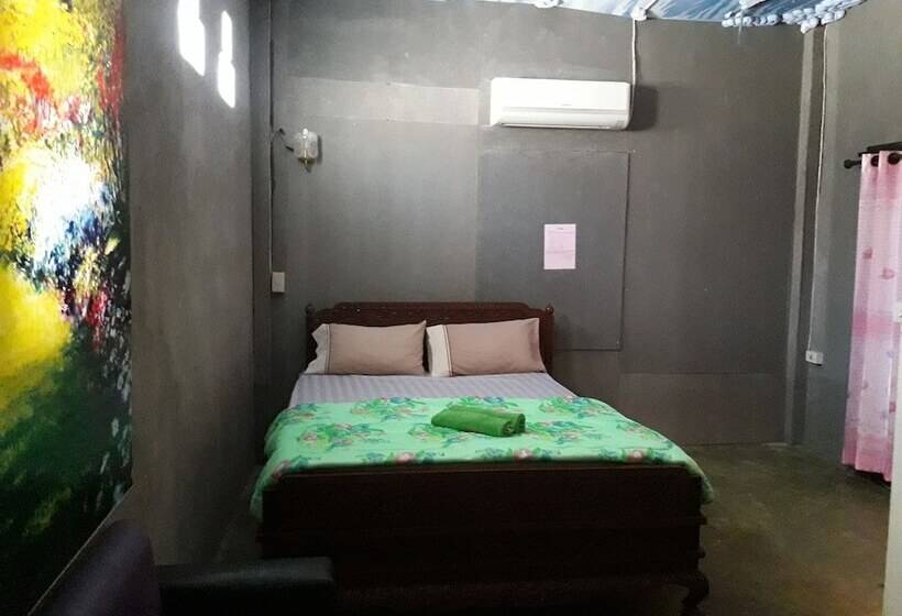 Fotos del hotel Romyen:  4