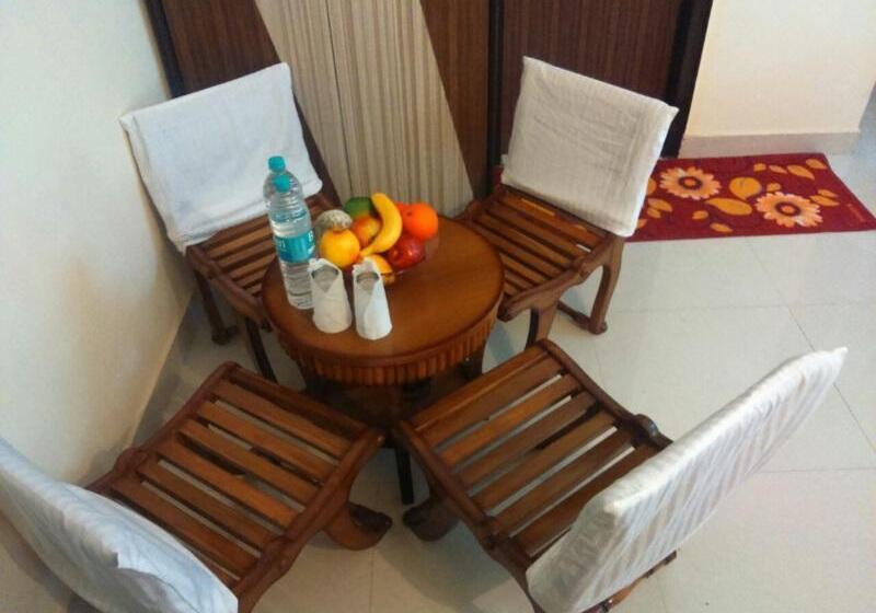 Fotos del hotel Luck Residency:  9