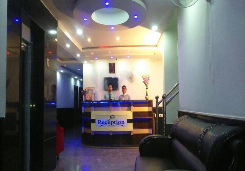 Fotos del hotel Luck Residency:  10