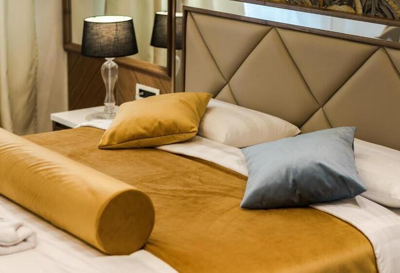 Fotos del hotel Miraval Luxury Rooms:  10