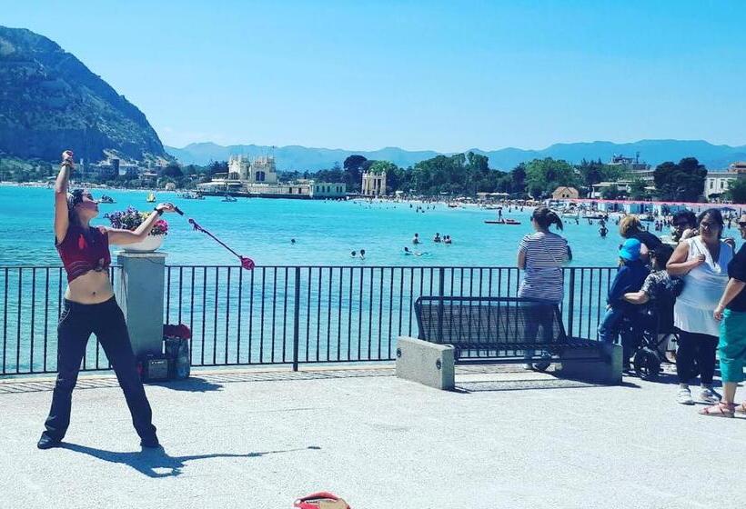 Fotos del hotel Mongibello B&b:  5