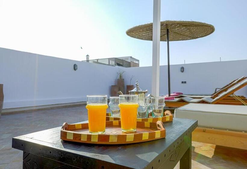 Fotos del hotel Riad Dar Awil:  4