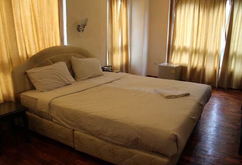 Fotos del hotel Bhutan Centennial Tavern:  21