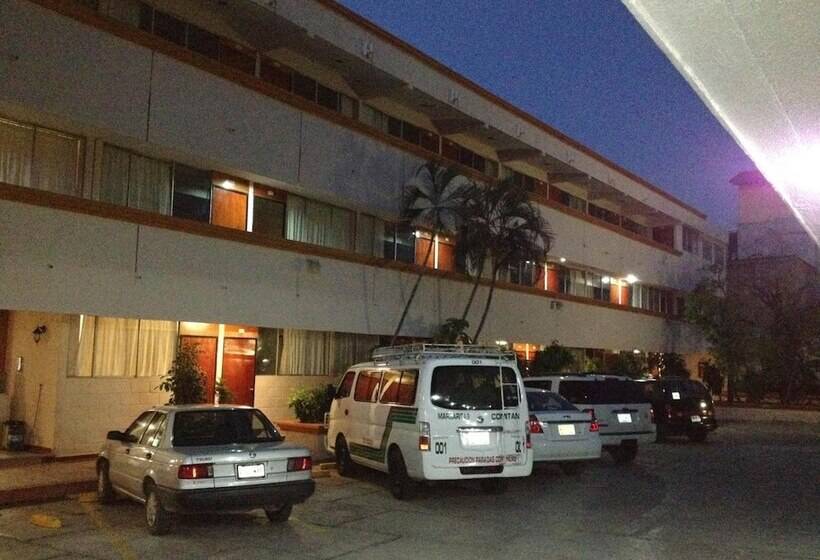 Fotos del hotel Safari:  14