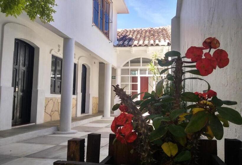 Fotos del hotel La Tozi Galeria:  10