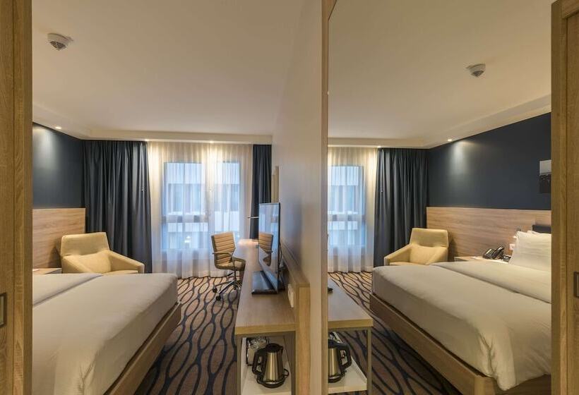 Fotos del hotel Hampton By Hilton Frankfurt Airport:  7