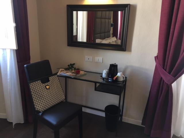 Fotos del hotel 1 Suite Firenze:  7