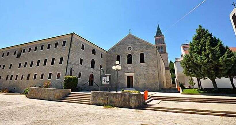 Fotos del hotel Bigeste:  11