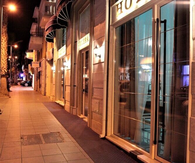 Fotos del hotel Veliera:  10