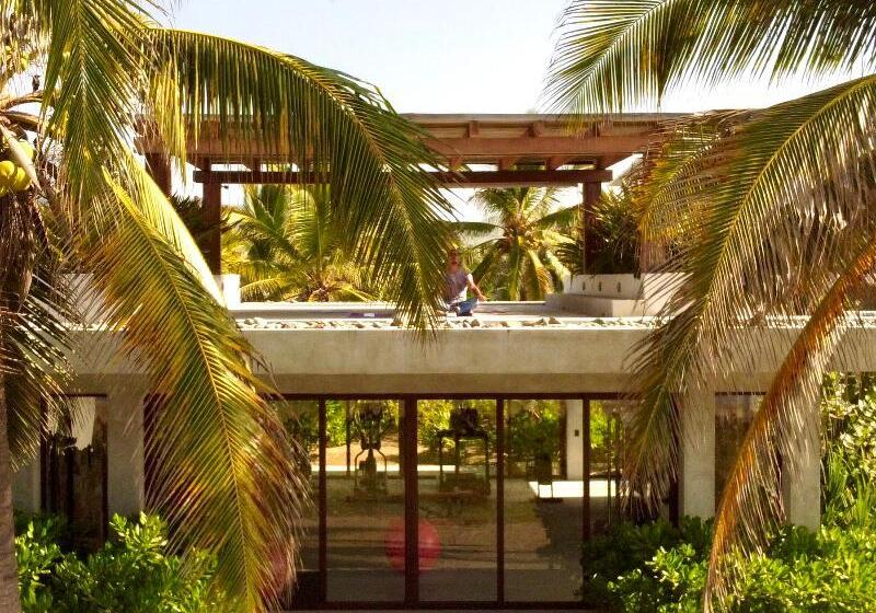 Fotos del hotel Marea Beachfront Villas:  5