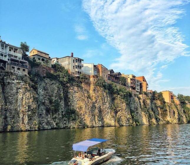 Fotos del hotel King Gorgasali:  9