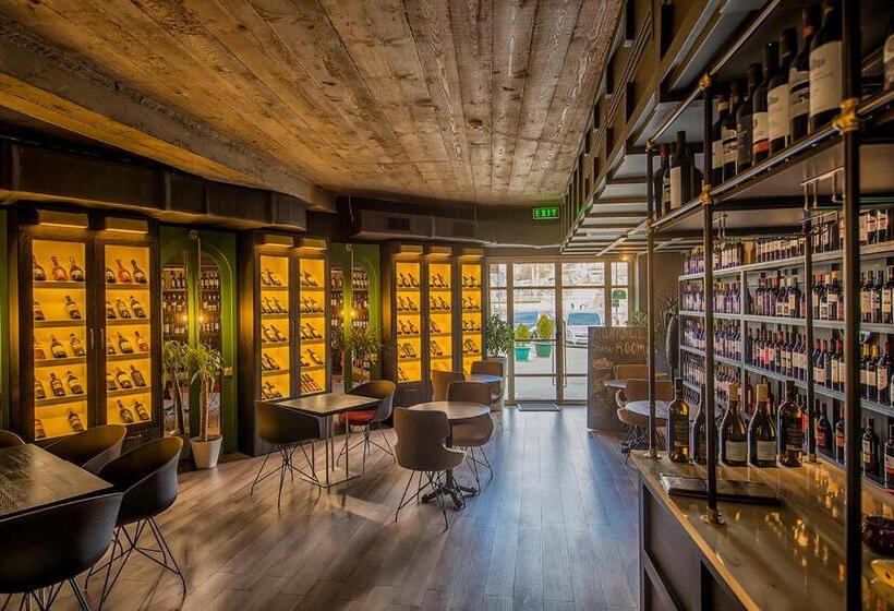 Fotos del hotel King Gorgasali:  10