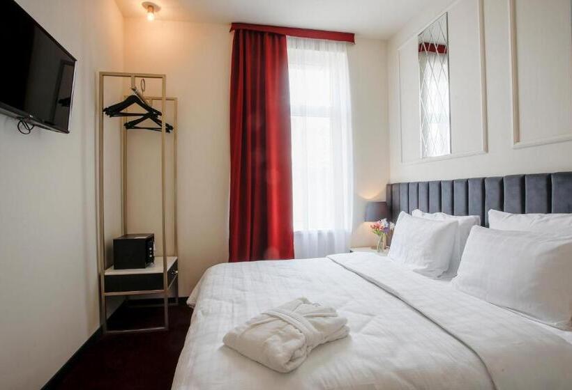 Fotos del hotel King Gorgasali:  11