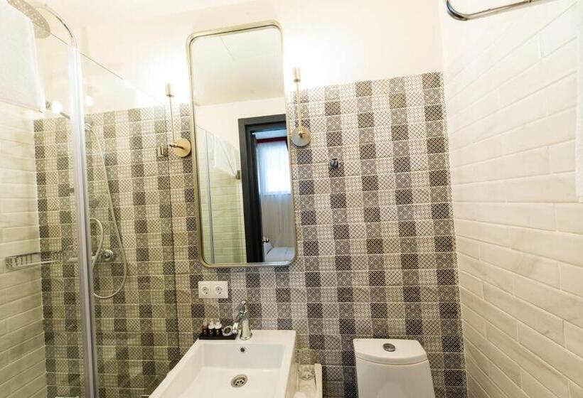 Fotos del hotel King Gorgasali:  2