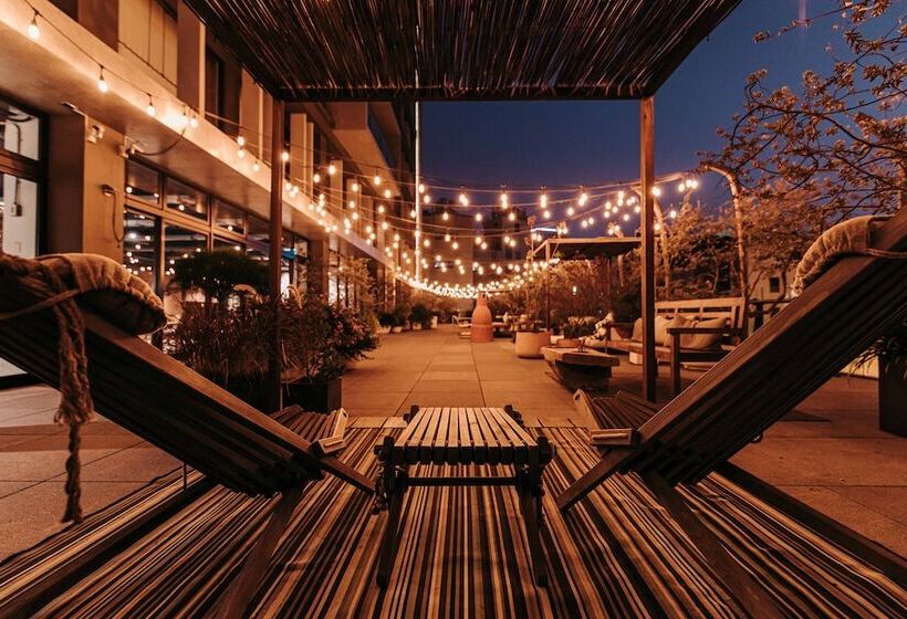 Fotos del hotel U.i.j  & Hostel:  14