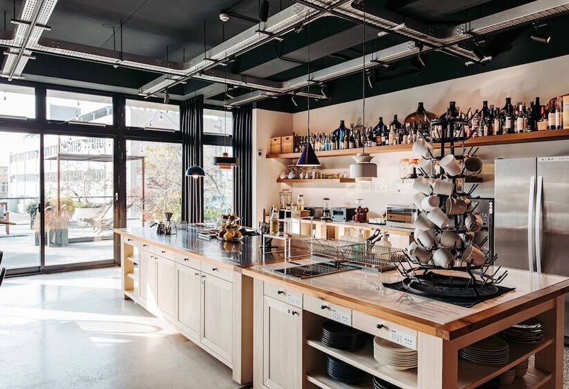 Fotos del hotel U.i.j  & Hostel:  22