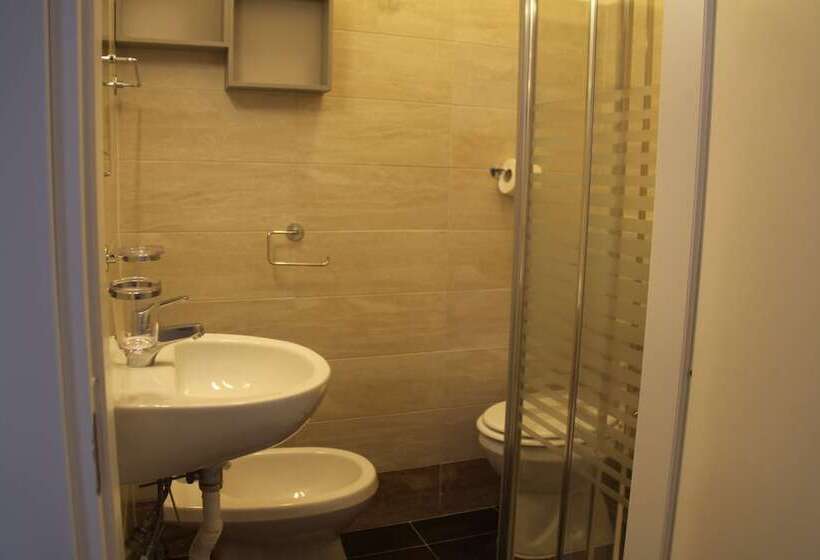 Fotos del hotel B&b Le Porte Di Napoli:  9