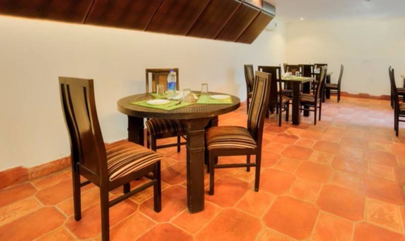 Fotos del hotel Treebo Trend Coral Tree Dlf Phase 1:  6