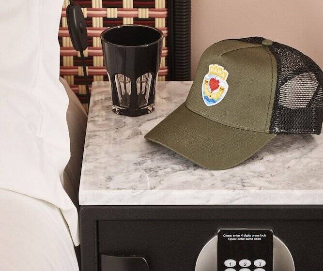 Fotos del hotel Mama Shelter Paris West:  10