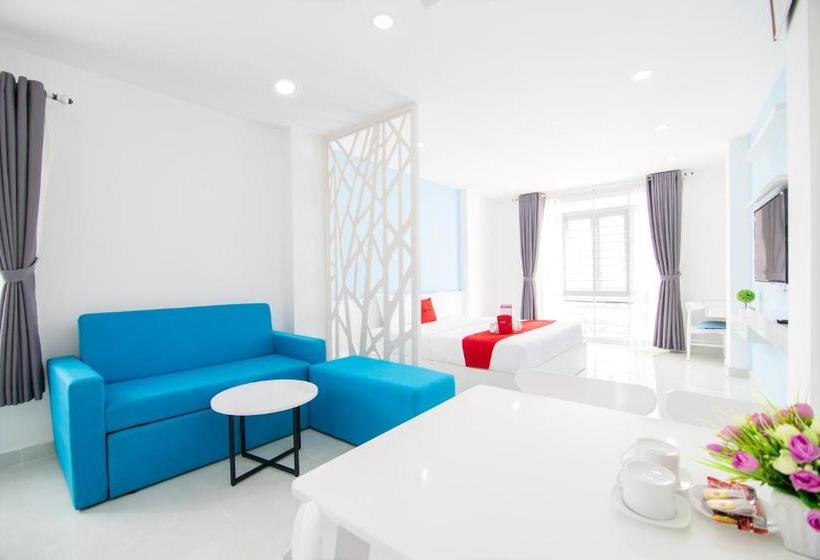 Fotos del hotel Reddoorz Plus Near Nguyen Hue Walking Street:  20