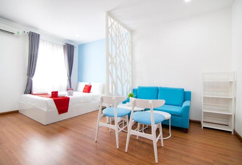 Fotos del hotel Reddoorz Plus Near Nguyen Hue Walking Street:  8