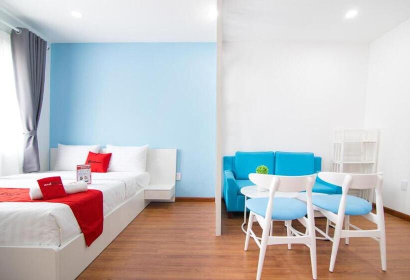 Fotos del hotel Reddoorz Plus Near Nguyen Hue Walking Street:  6