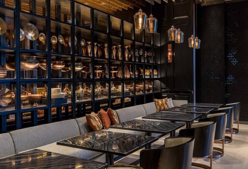 Hyatt Regency Bangkok Sukhumvit