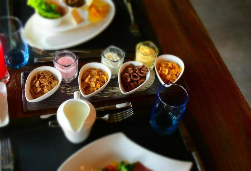 Fotos del hotel Pledge Scape:  3