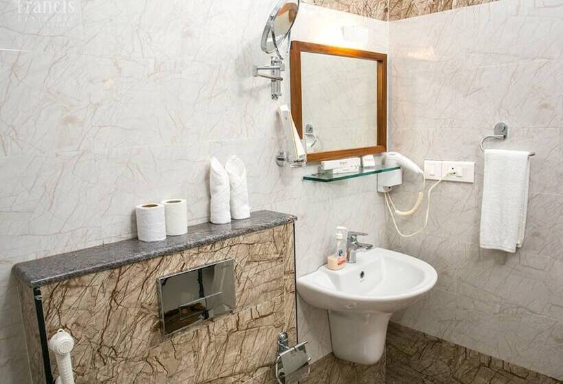 Fotos del hotel The Francis Residence:  8