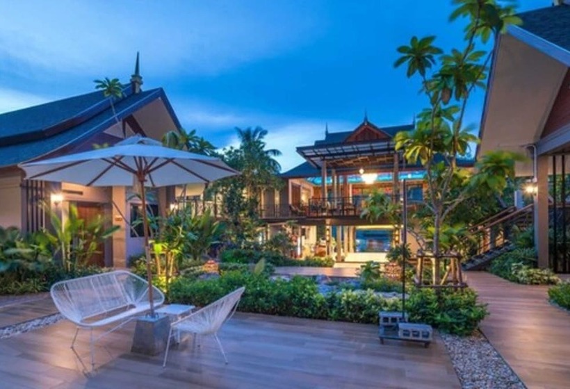 Fotos del hotel The Scene Cliff View Villas:  25