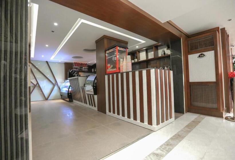 Fotos del hotel Konal  Suites:  14