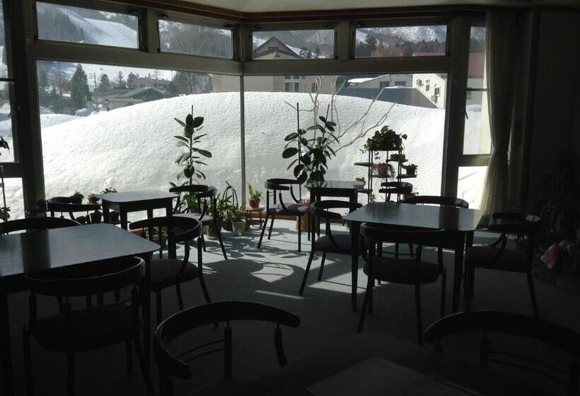 Fotos del hotel Hakuba Alpine:  3