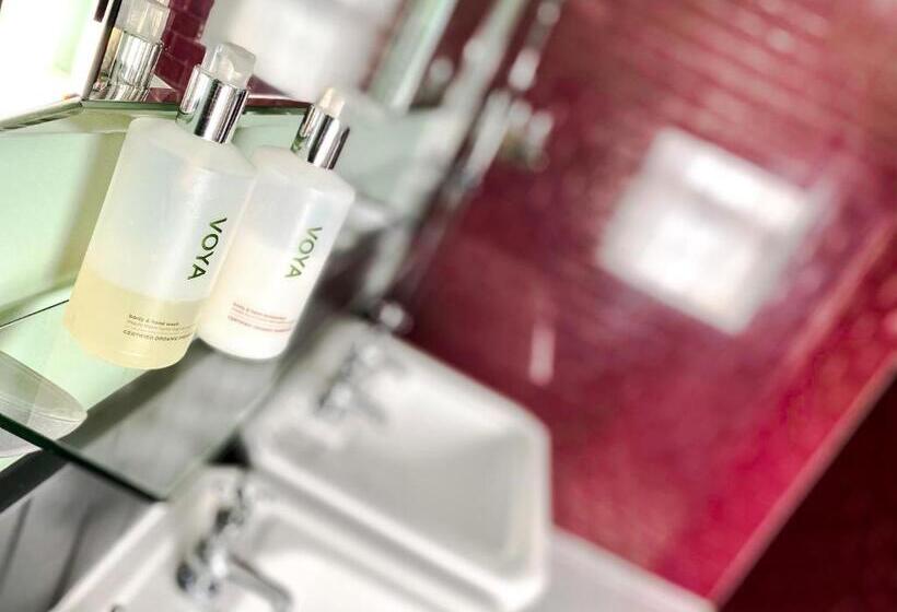 Fotos del hotel Helen Browning's Royal Oak:  2