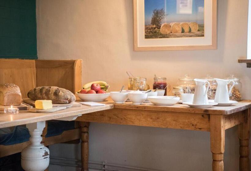 Fotos del hotel Helen Browning's Royal Oak:  16