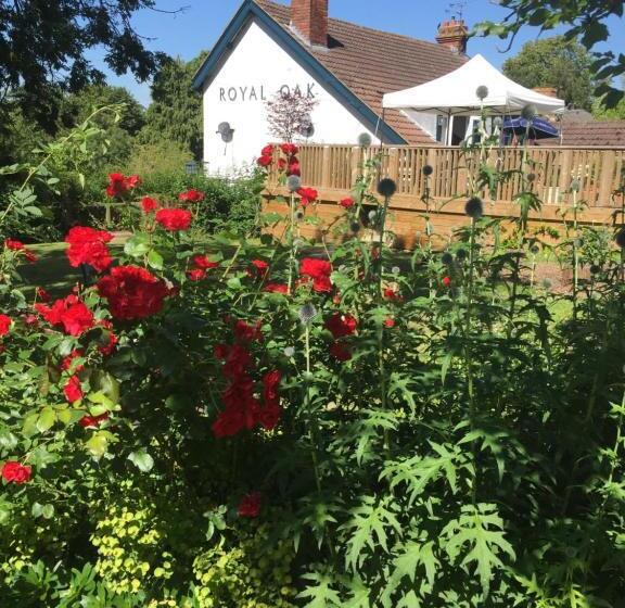 Fotos del hotel Helen Browning's Royal Oak:  21