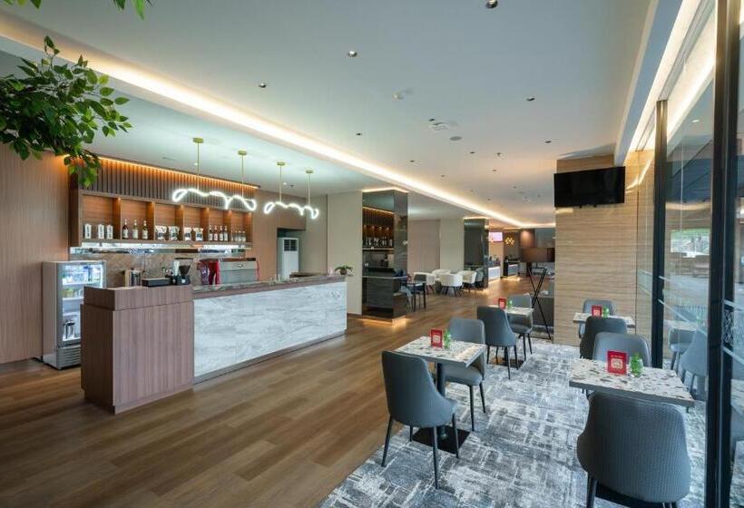 Fotos del hotel Sahid Serpong:  12