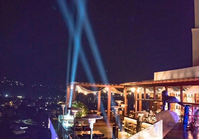 Fotos del hotel Vivanta Kathmandu:  6