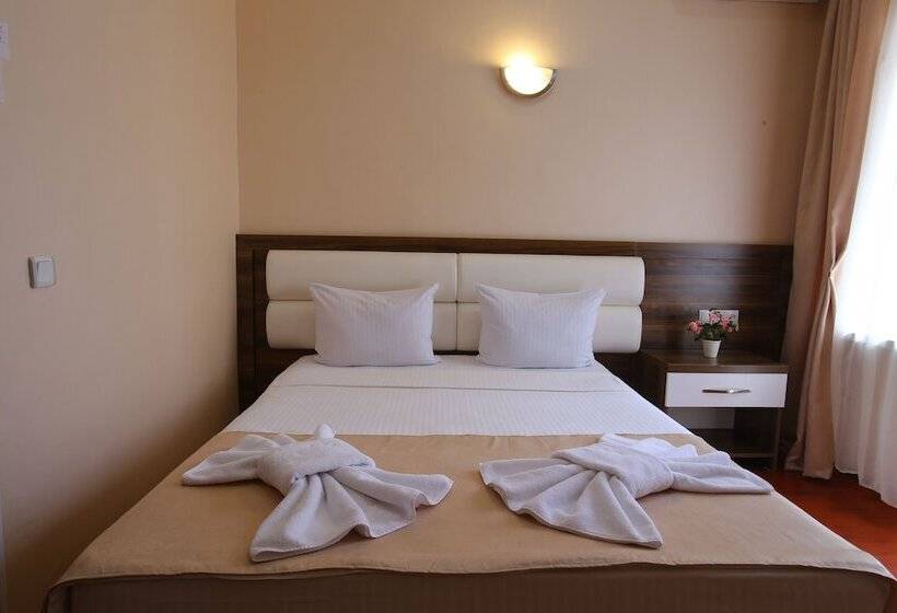 Fotos del hotel Aristocrat:  12