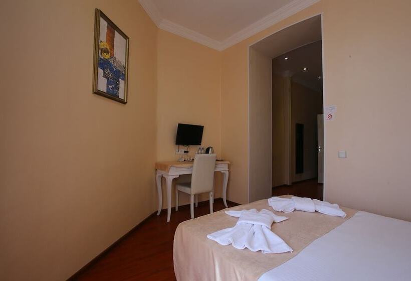 Fotos del hotel Aristocrat:  13