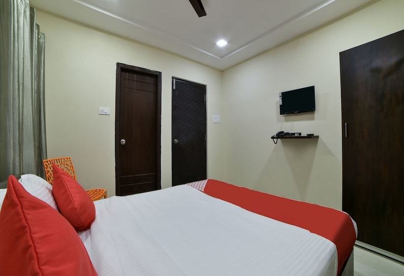 Fotos del hotel Oyo 16606 Iconic Living:  8