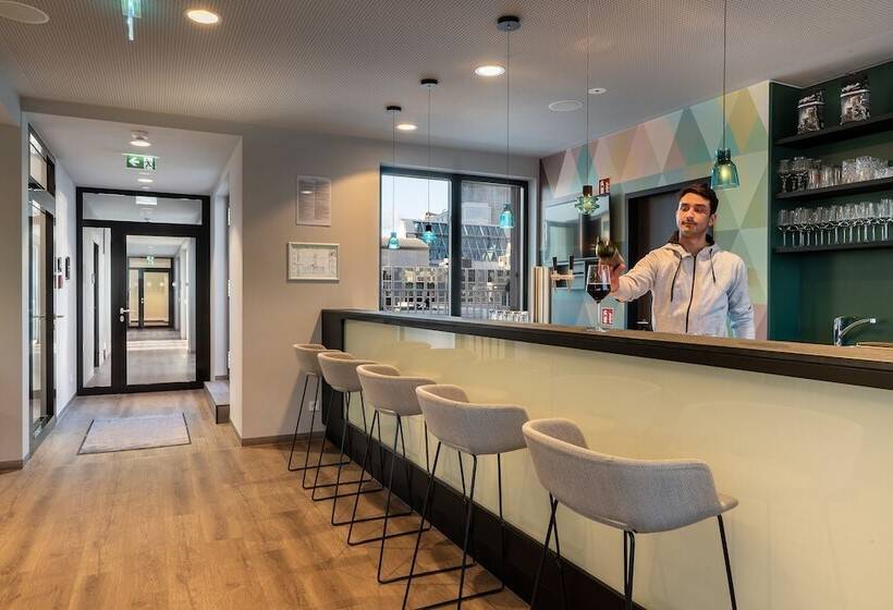 Fotos del hotel The Niu Charly:  18