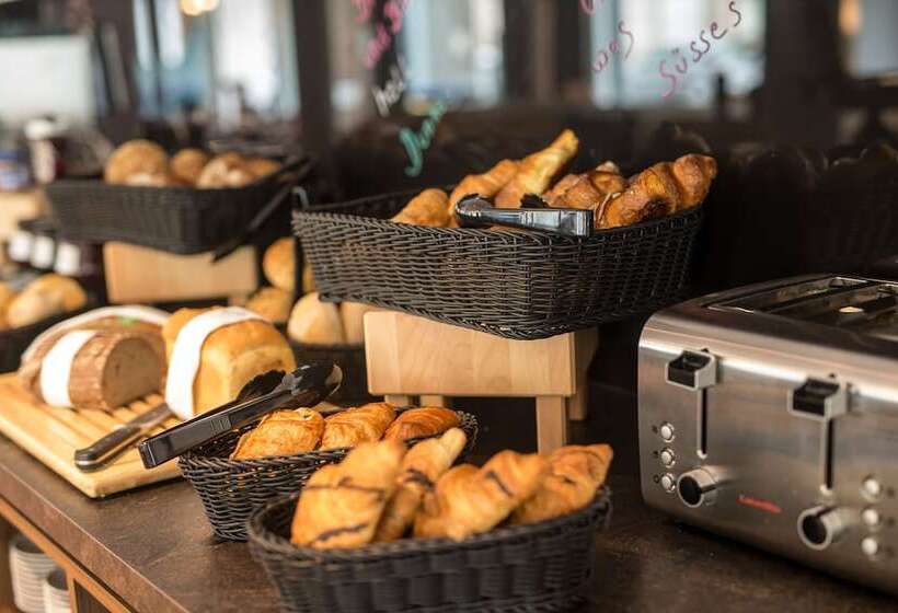 Fotos del hotel The Niu Charly:  14